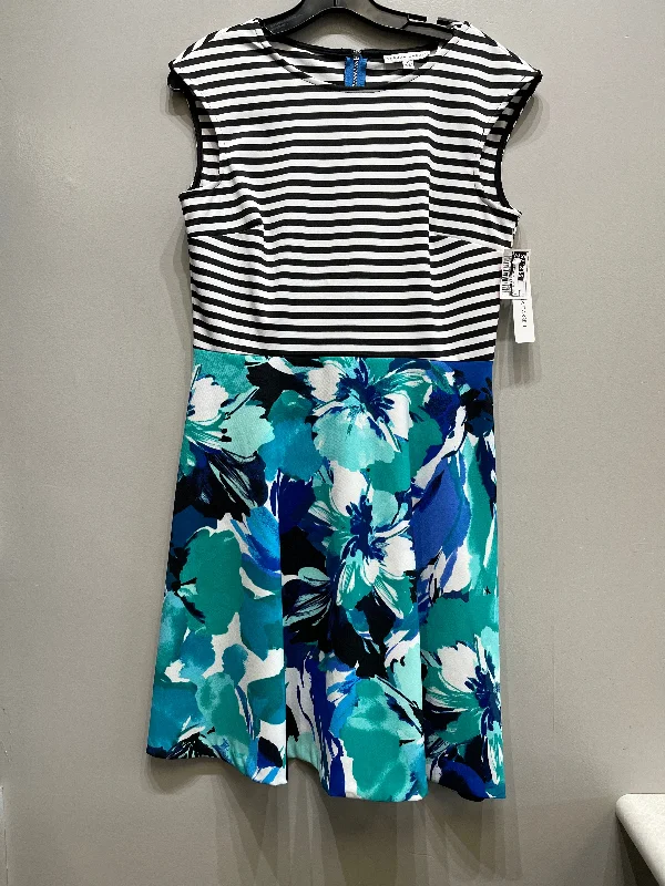 Dress Short Sleeveless By Sandra Darren  Size: M