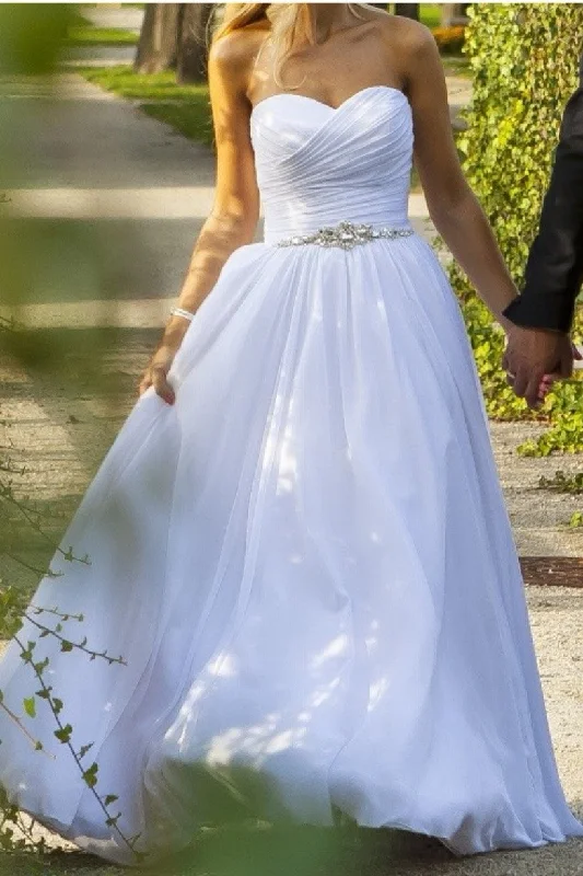 Ruching Strapless White Chiffon Bridal Dress with Rhinestones Belt
