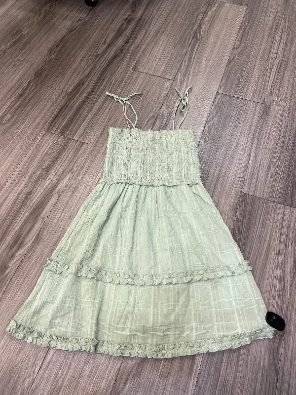 Dress Casual Short By Pink Lily In Green, Size: S