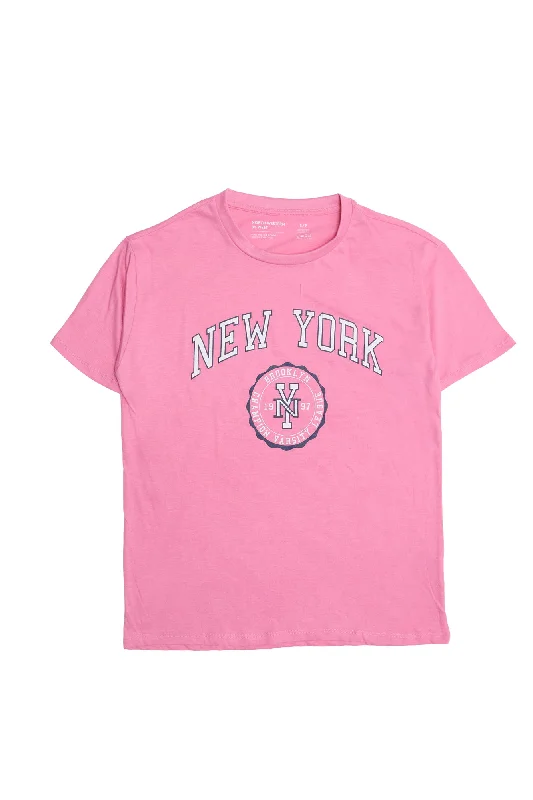 New York Crest Graphic Relaxed Tee Basic T-Shirt Crew Neck Short Sleeve Basic T-Shirt Crew Neck Short Sleeve New York Crest Graphic Relaxed Tee Basic T-Shirt Crew Neck Short Sleeve Basic T-Shirt Crew Neck Short Sleeve